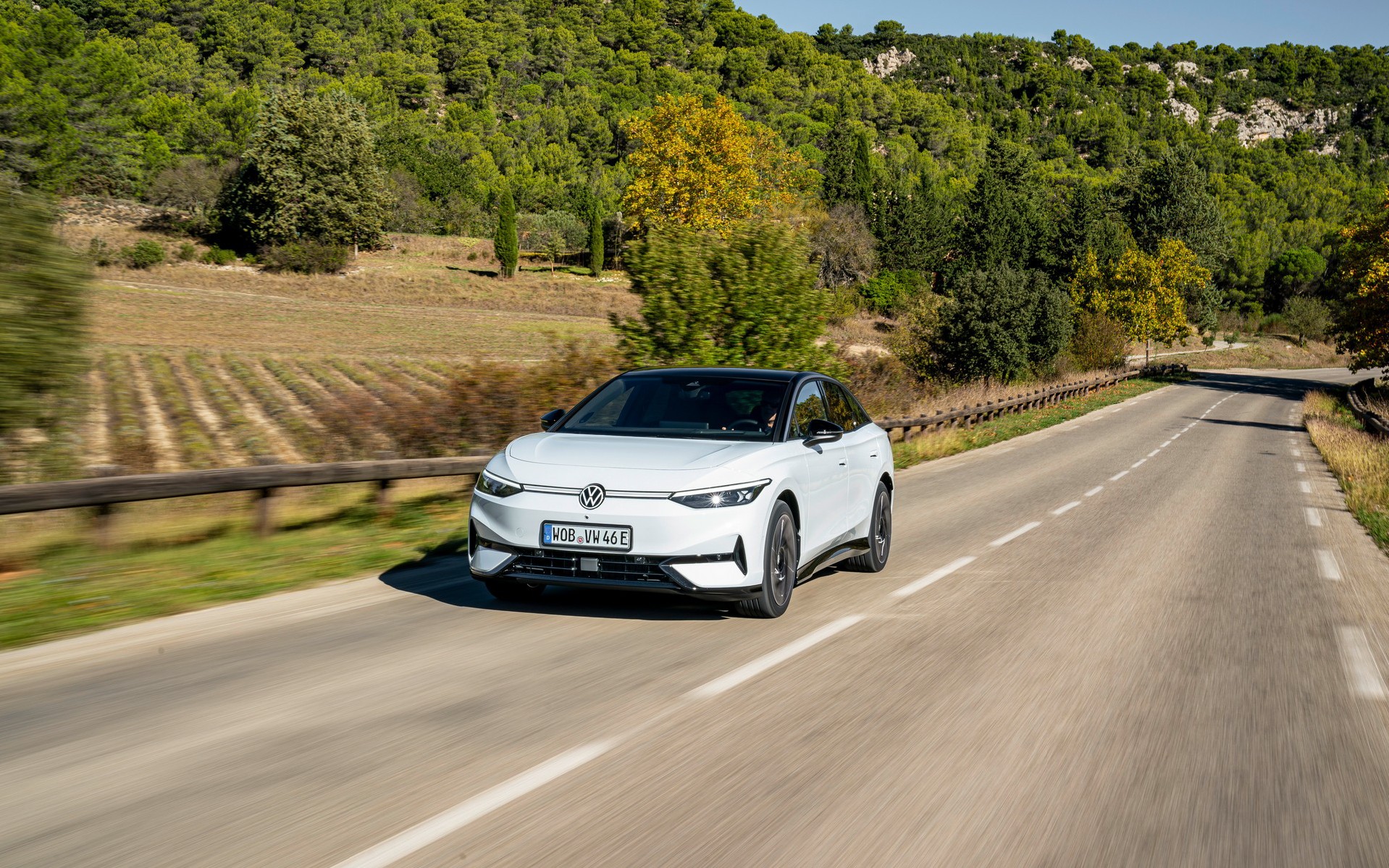 Volkswagen ID.7: Τα 5 πράγματα που πρέπει να ξέρεις για το κορυφαίο ηλεκτρικό