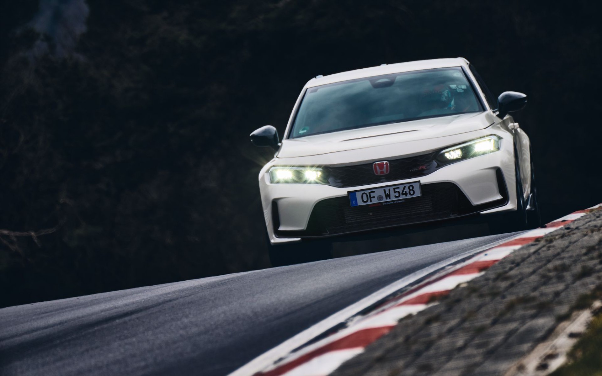 <br />
<b>Notice</b>:  Undefined property: stdClass::$title in <b>/home/www3gocar/public_html/templates/t2024/ice_c/9a1326b63621589c2d0ae49576f7df8a09573c42_0.file.box.featured.tpl.php</b> on line <b>89</b><br />
