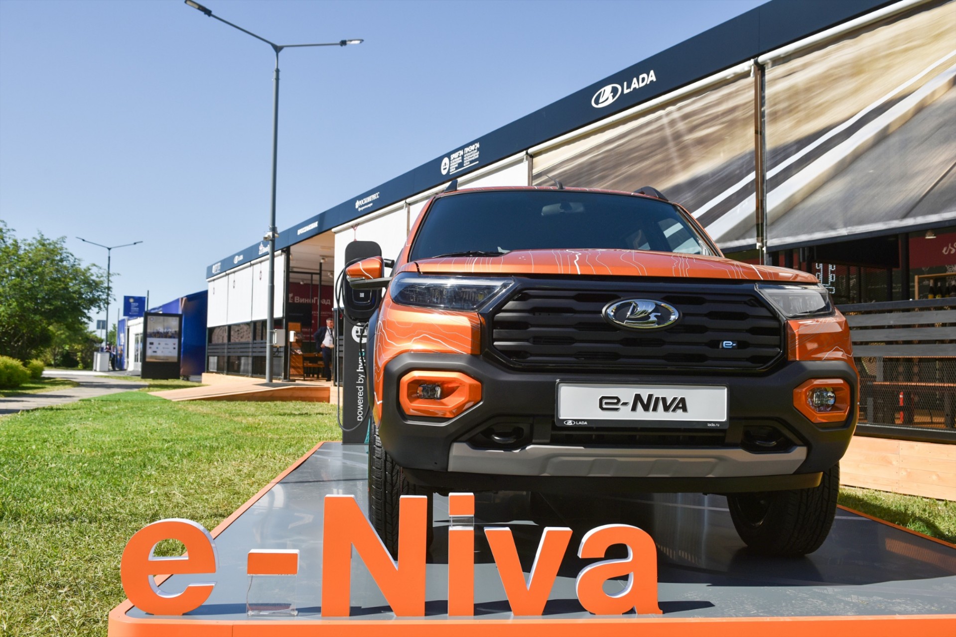 Είναι αλήθεια! Το Lada Niva έγινε ηλεκτρικό [video]