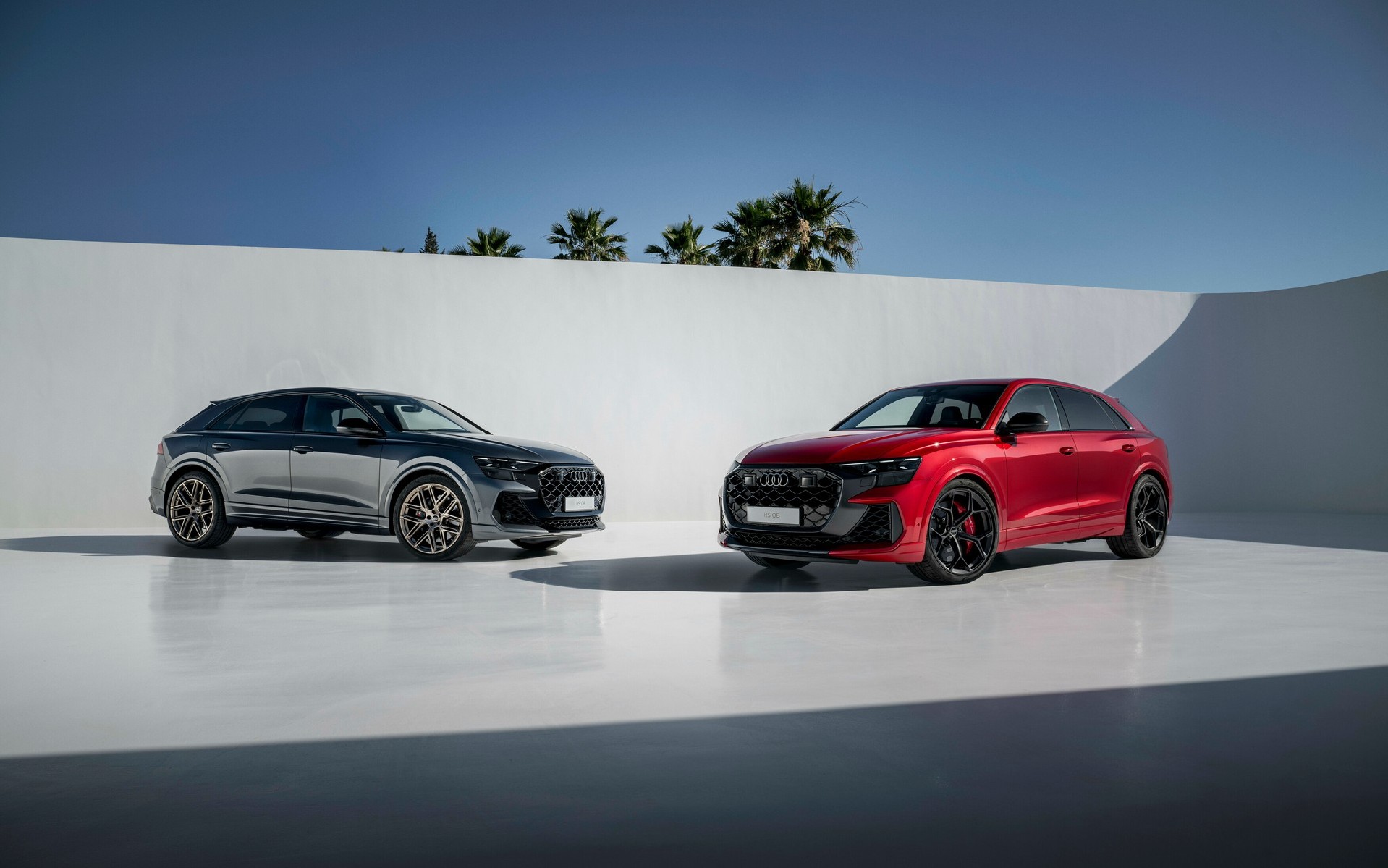 Audi RS Q8 & RS Q8 Performance: Τα ισχυρότερα Audi όλων των εποχών στην Ελλάδα – Τιμή! 