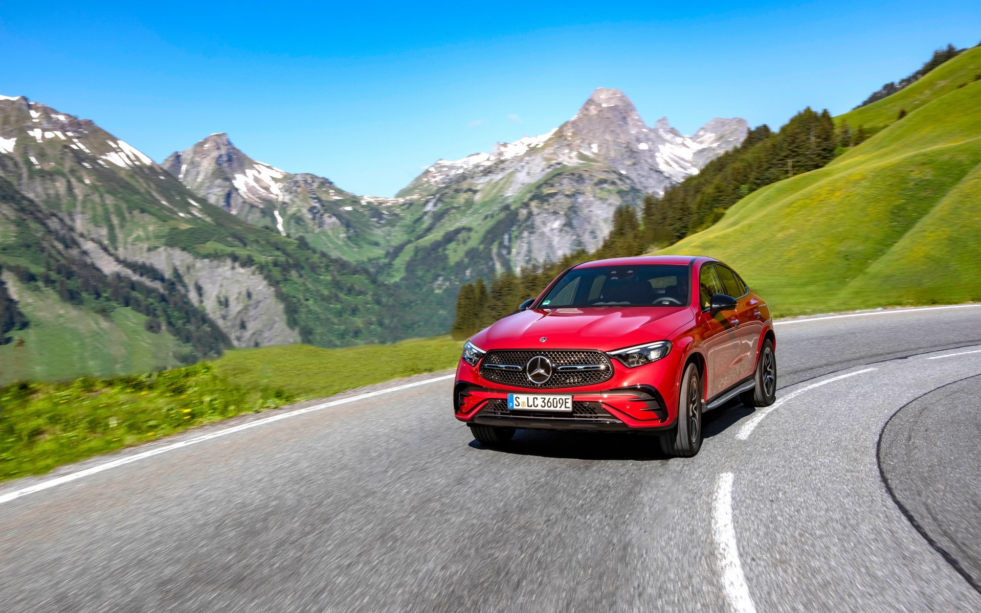 Δοκιμή Mercedes – Benz GLC Coupe 300e 4MATIC: Τα φαινόμενα απατούν!