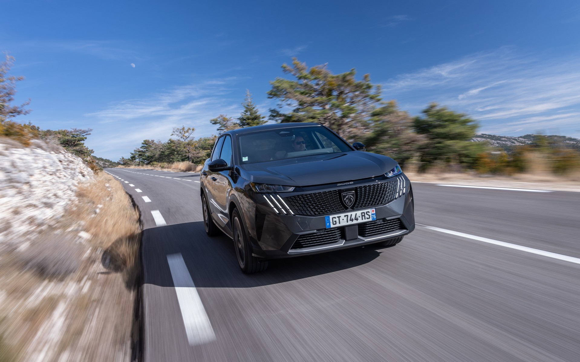 Νέο Peugeot 3008: To εντυπωσιακό, ευρύχωρο και αποδοτικό premium SUV!