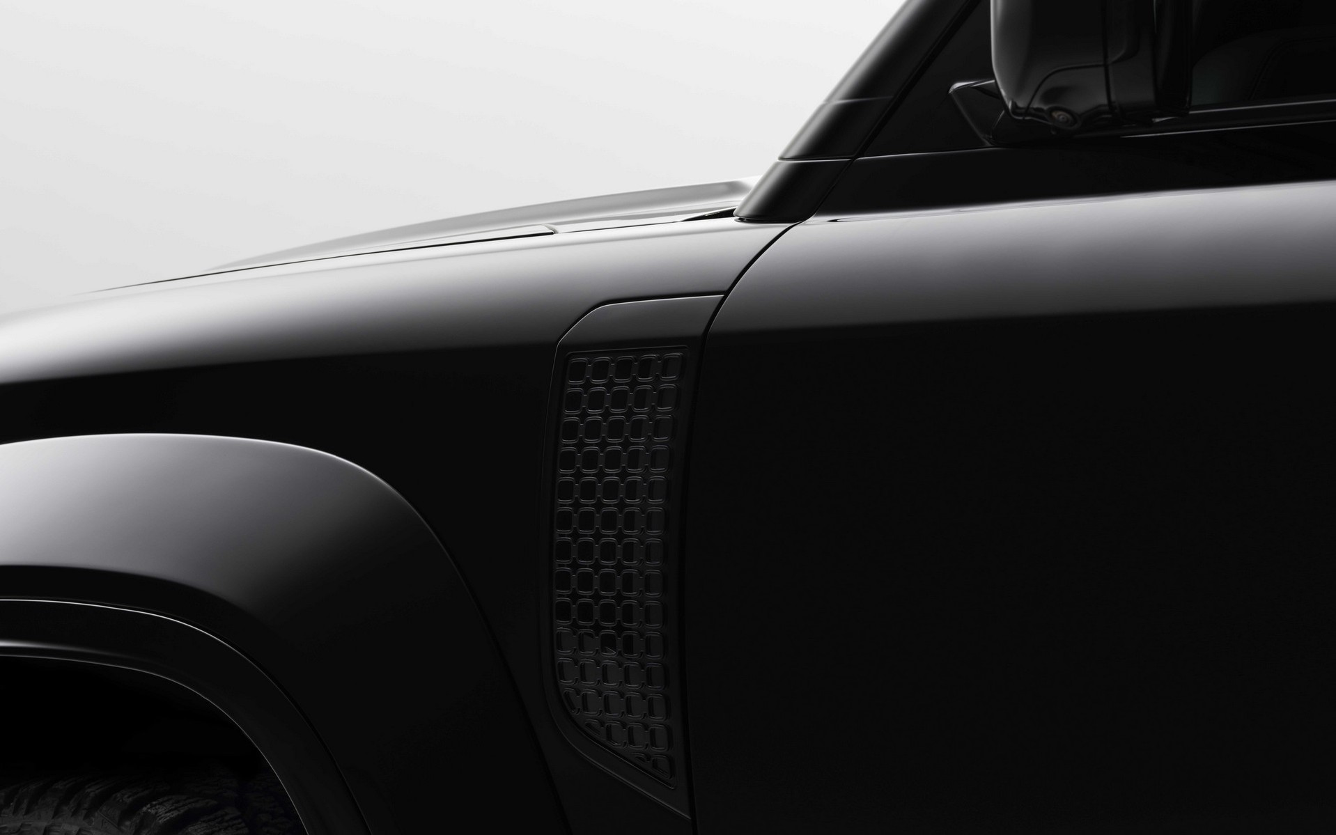 Στην Ελλάδα το Land Rover των 263.000 ευρώ! 