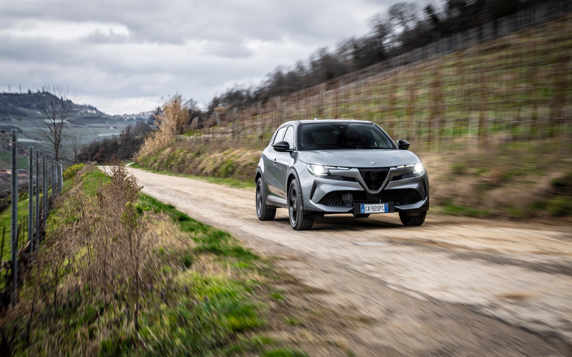 Δοκιμή Alfa Romeo Junior Ibrida Q4: Το παζλ συμπληρώθηκε