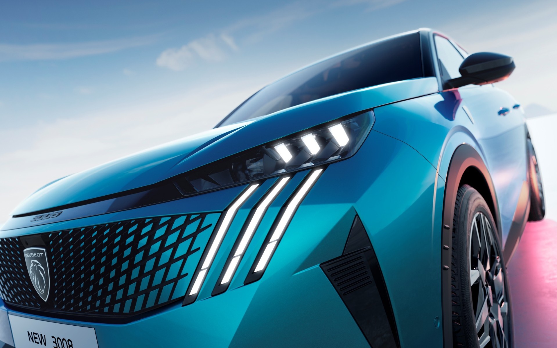 Υβριδικό Peugeot 3008 με 19άρες ζάντες, αυτονομία 1.000 km και τιμή 31.900 ευρώ