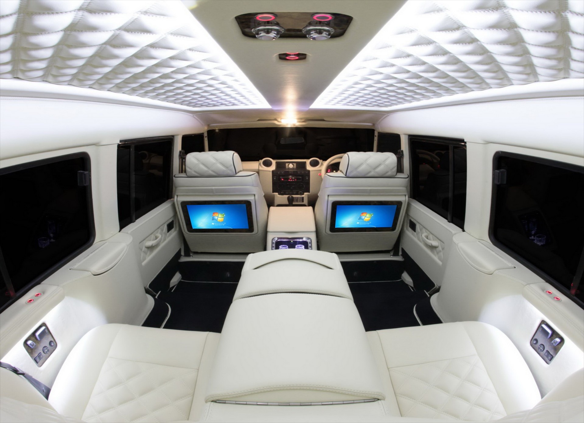 Χλιδή στο Defender; ΝΑΙ λέει η Carisma Auto Design