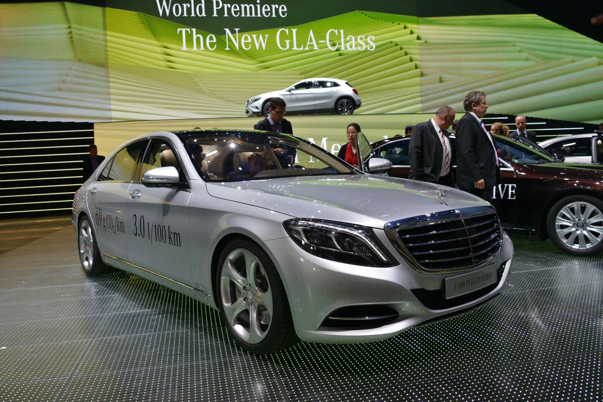 Νέα Mercedes-Benz S500 Plug-In Hybrid