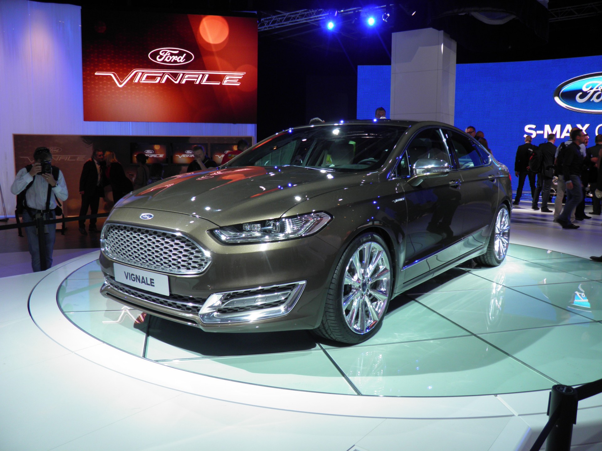 Η πολυτελή σειρά Ford Vignale