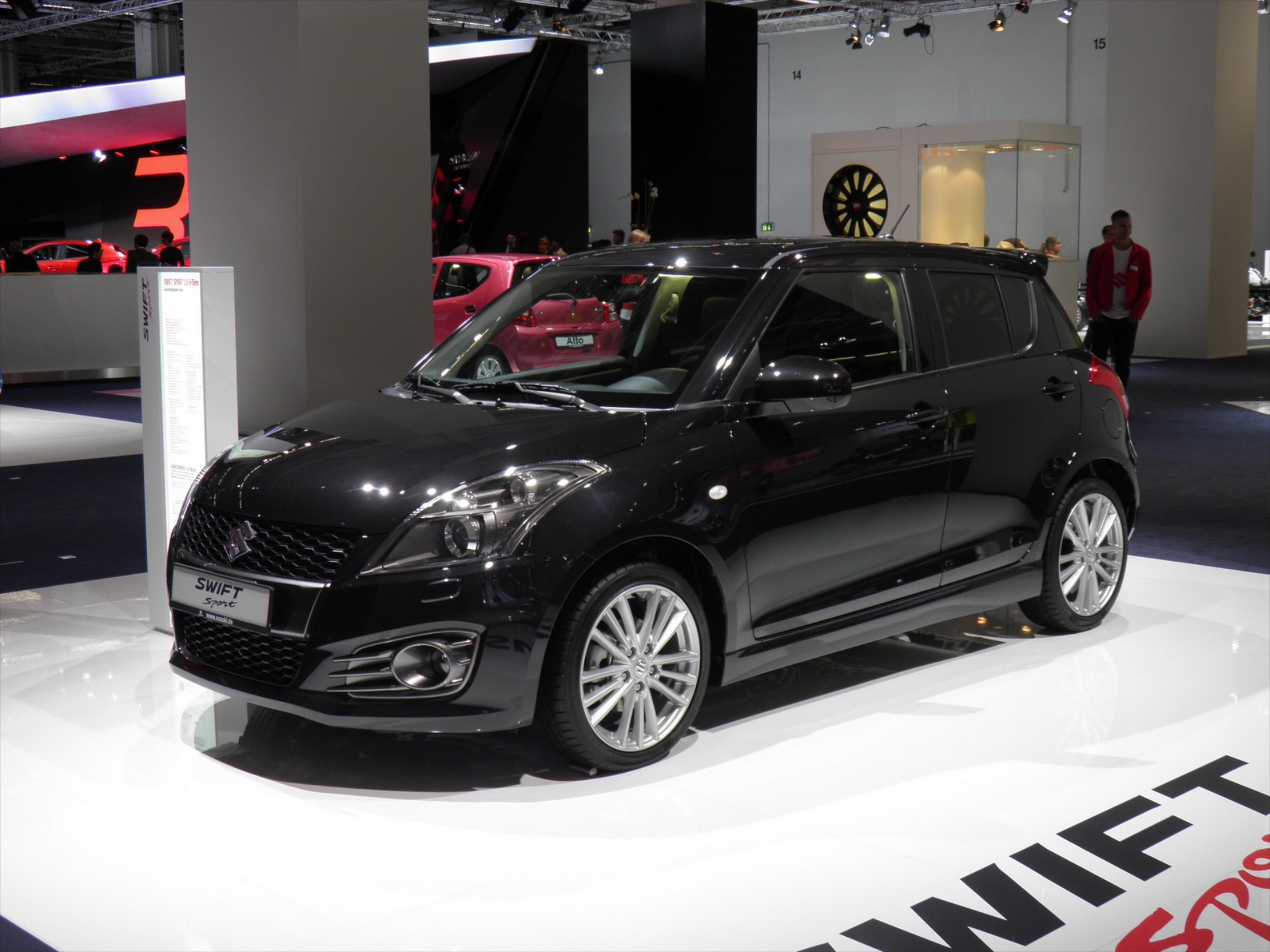 Suzuki Swift Sport με 5 πόρτες