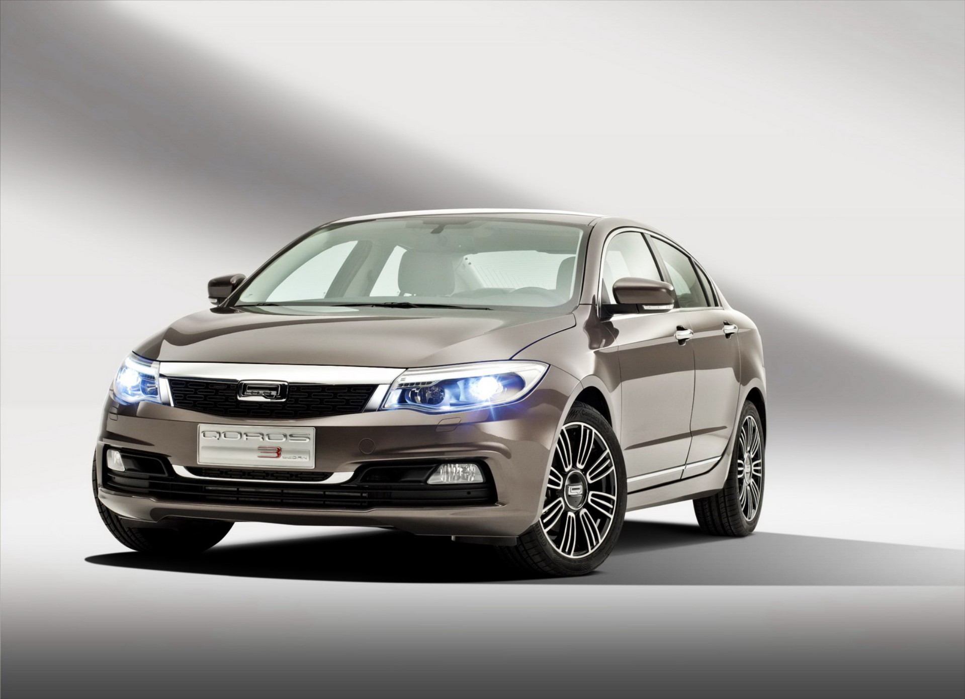 5 αστέρια στο Euro NCAP το κινεζικό Qoros 3 Sedan