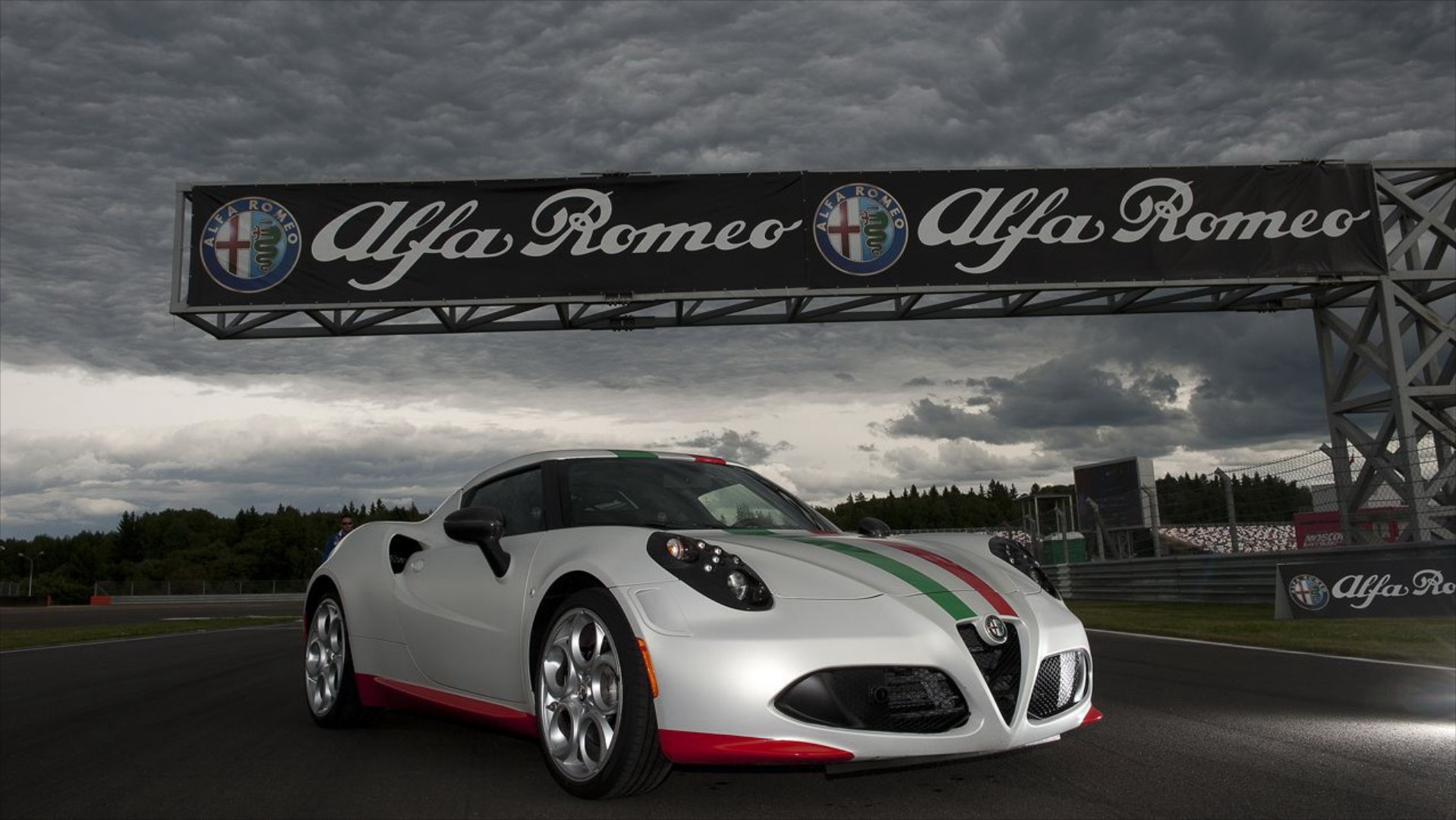 Η Alfa Romeo συνεχίζει στα Superbike