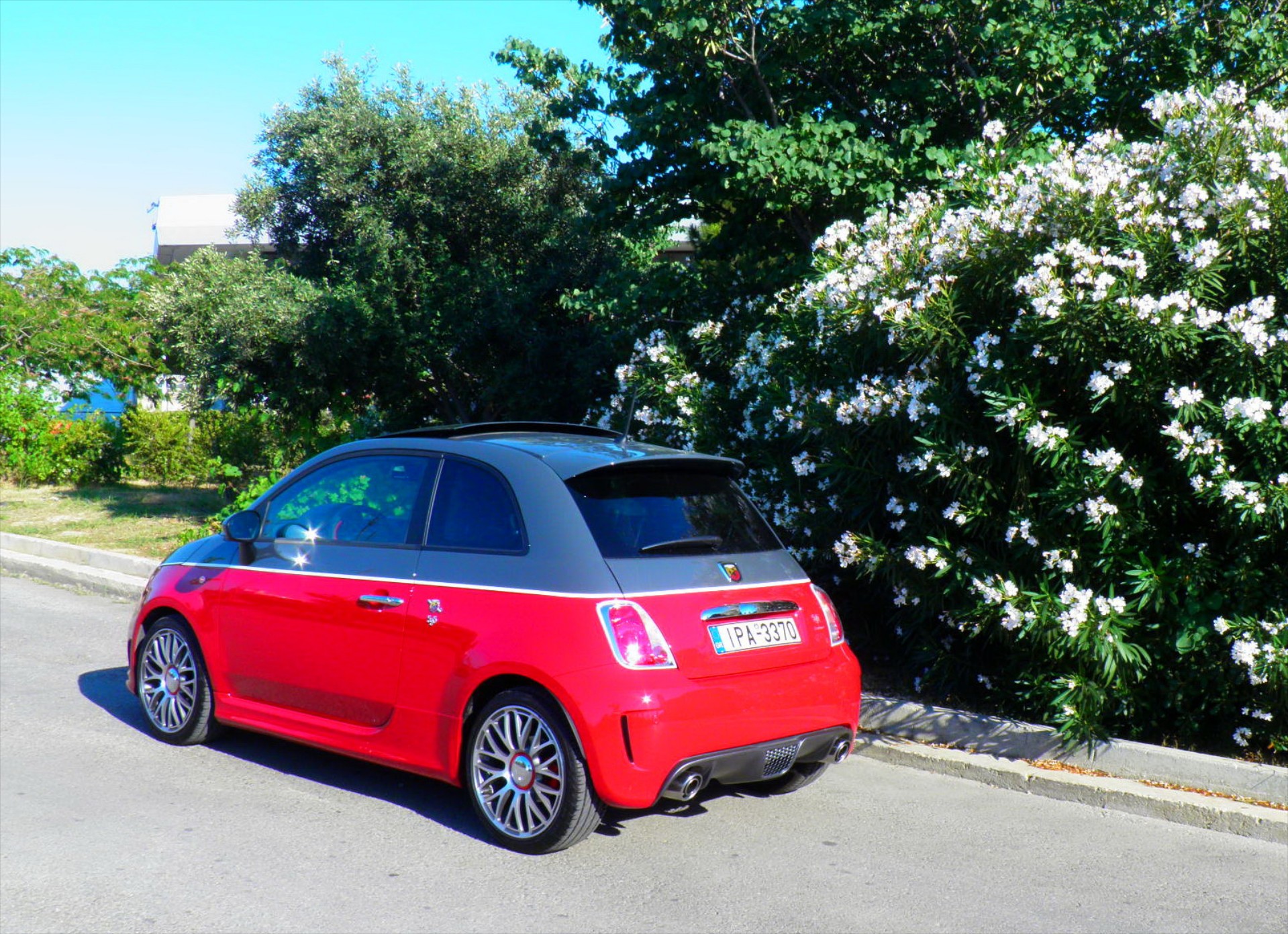 Abarth 595 Turismo - Οι special εκδόσεις είναι στο DNA της ...