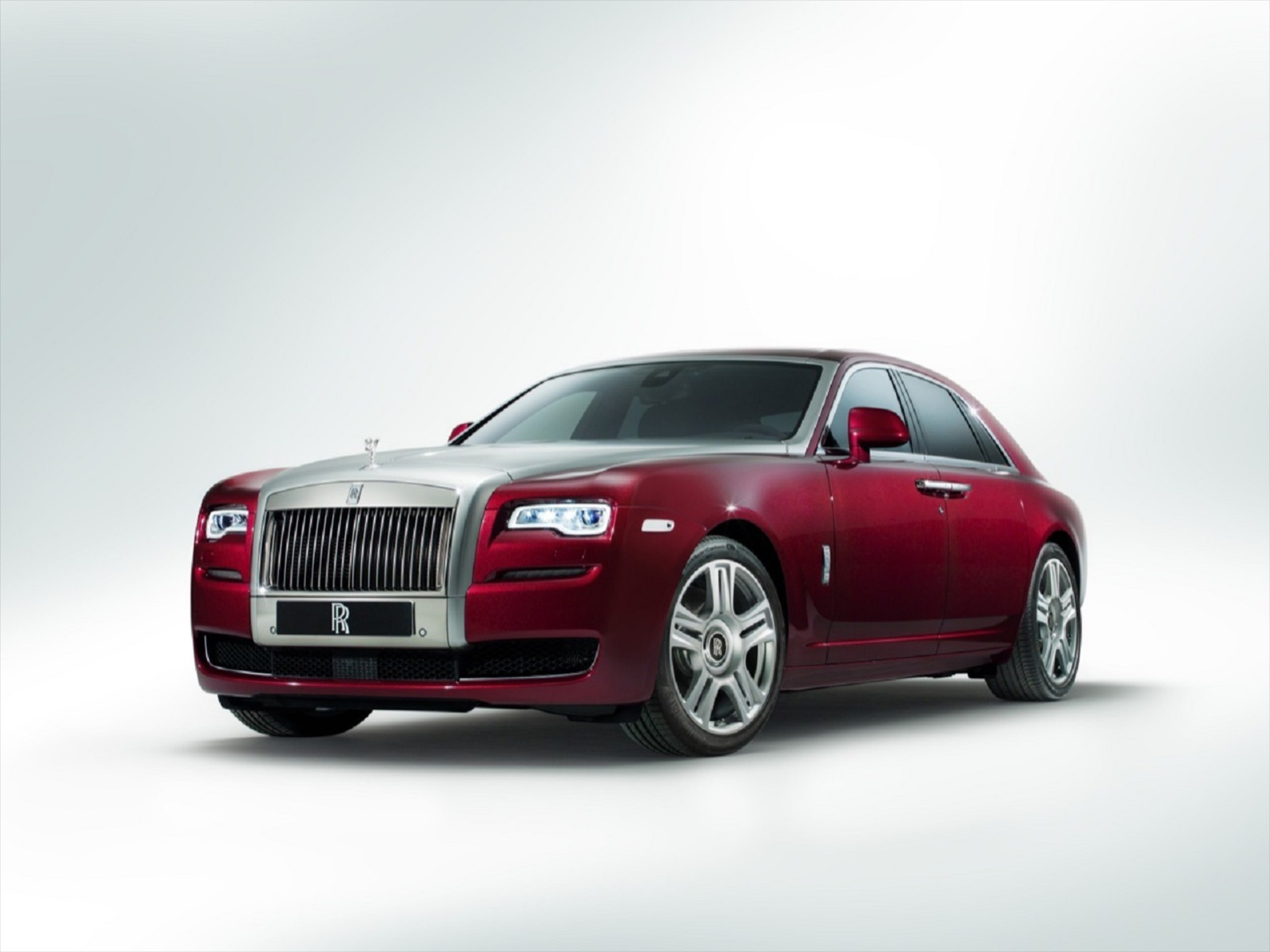 Rolls Royce Ghost Series II στη Γενεύη