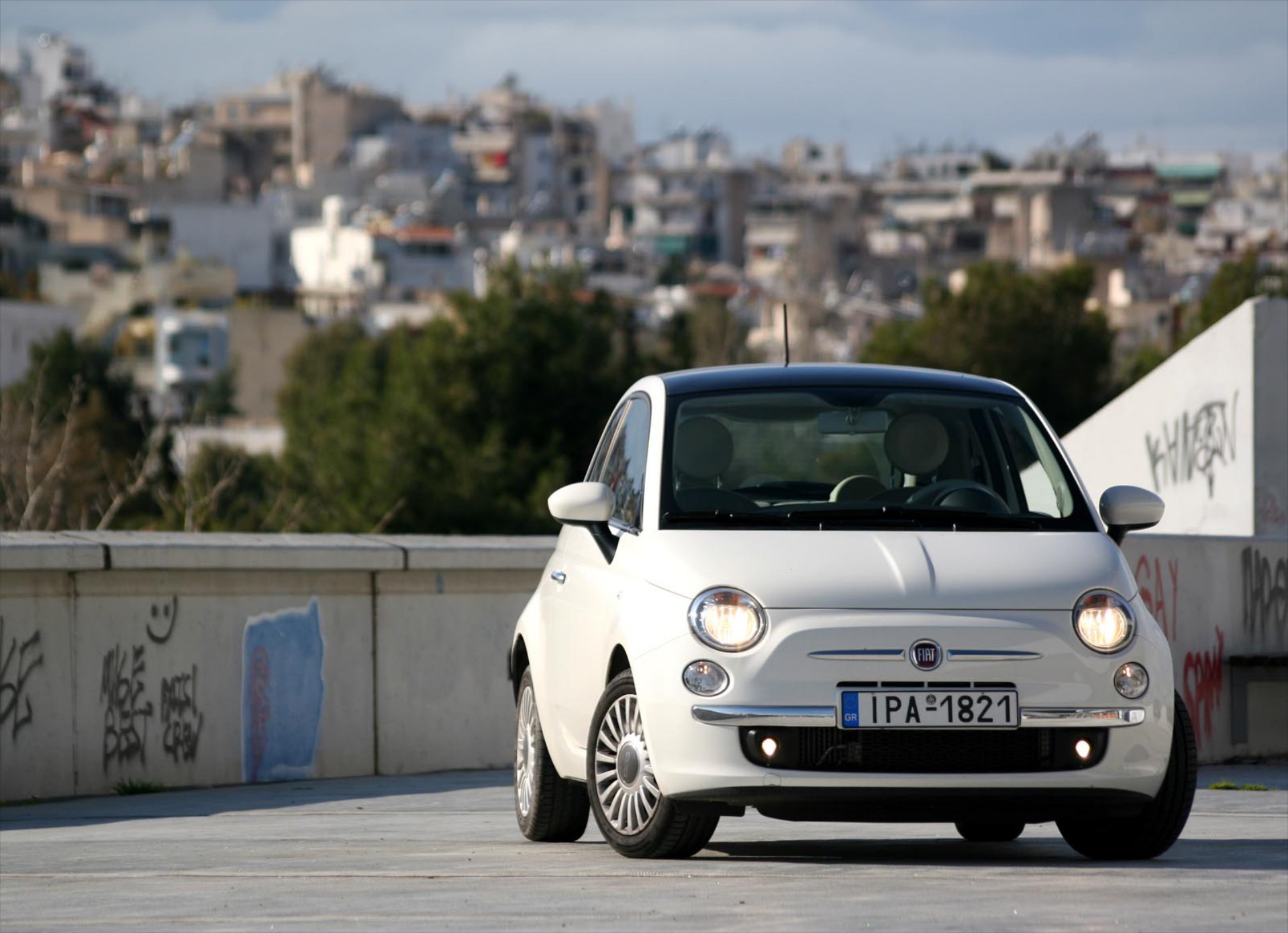 Fiat 500 TwinAir: Στυλ, επιδόσεις και οικονομία