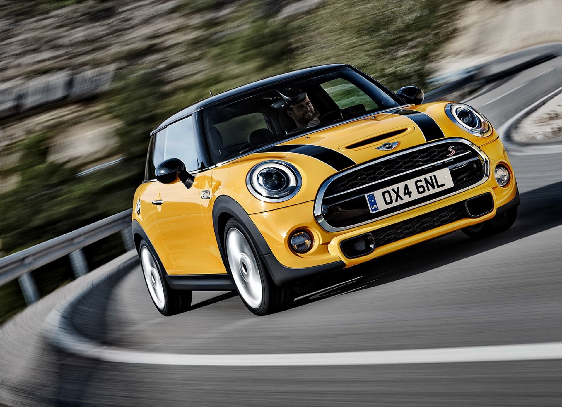 <br />
<b>Notice</b>: Undefined property: stdClass::$title in <b>/home/www3gocar/public_html/templates/t2024/ice_c/9a1326b63621589c2d0ae49576f7df8a09573c42_0.file.box.featured.tpl.php</b> on line <b>89</b><br />