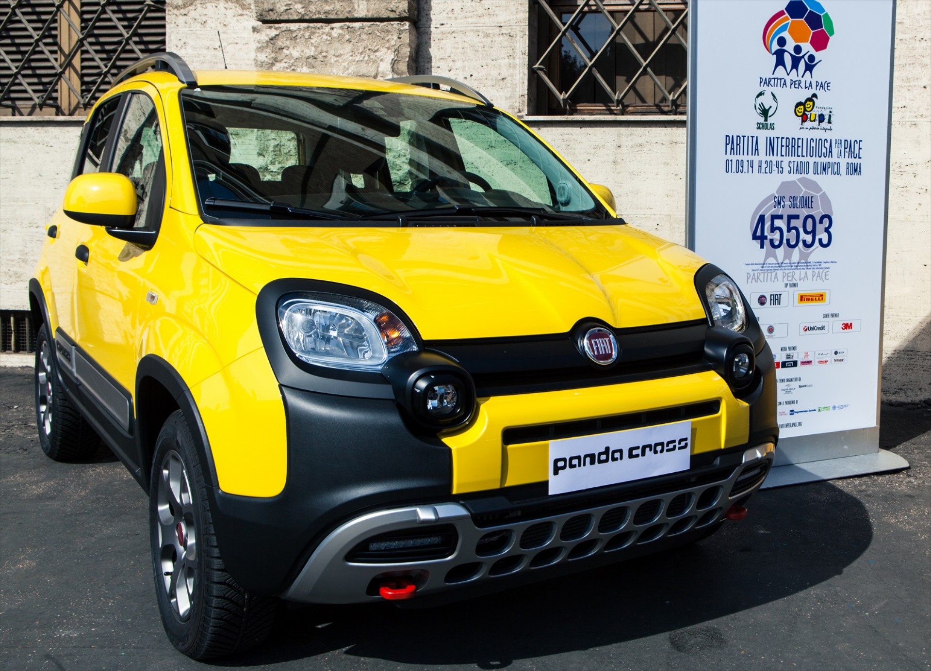 Το Fiat Panda Cross στο «Διαθρησκευτικό Αγώνα για την Ειρήνη»