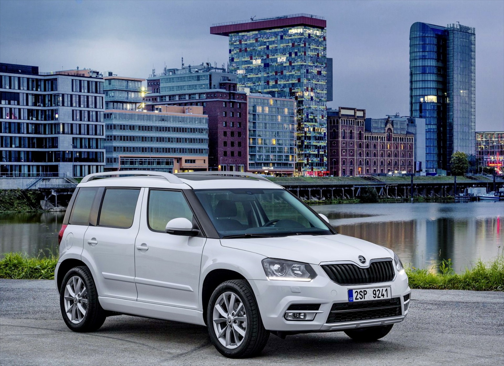 <br />
<b>Notice</b>:  Undefined property: stdClass::$title in <b>/home/www3gocar/public_html/templates/t2024/ice_c/9a1326b63621589c2d0ae49576f7df8a09573c42_0.file.box.featured.tpl.php</b> on line <b>89</b><br />
