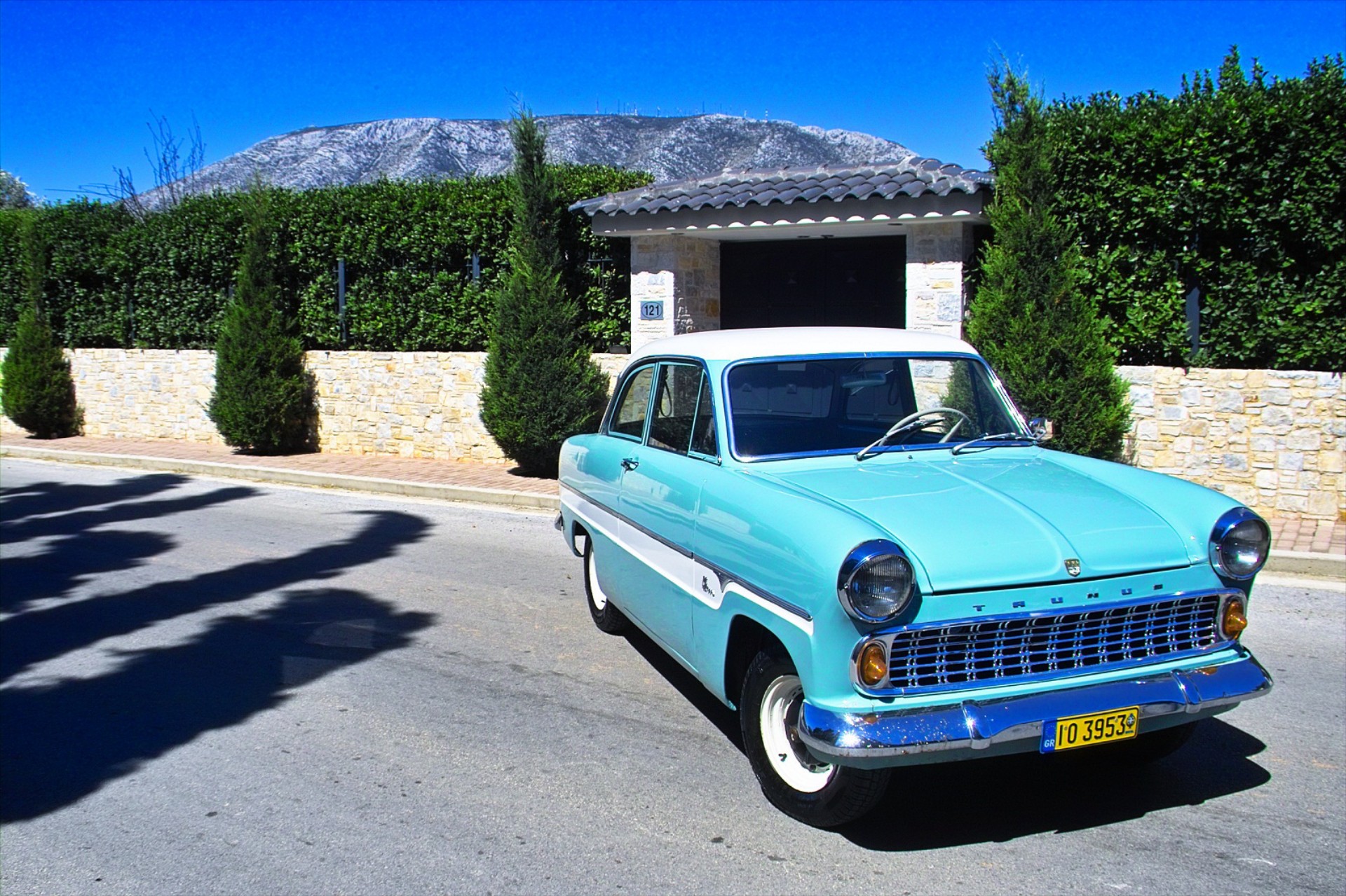 ΟΔΗΓΟΥΜΕ: Ford Taunus P1 12M