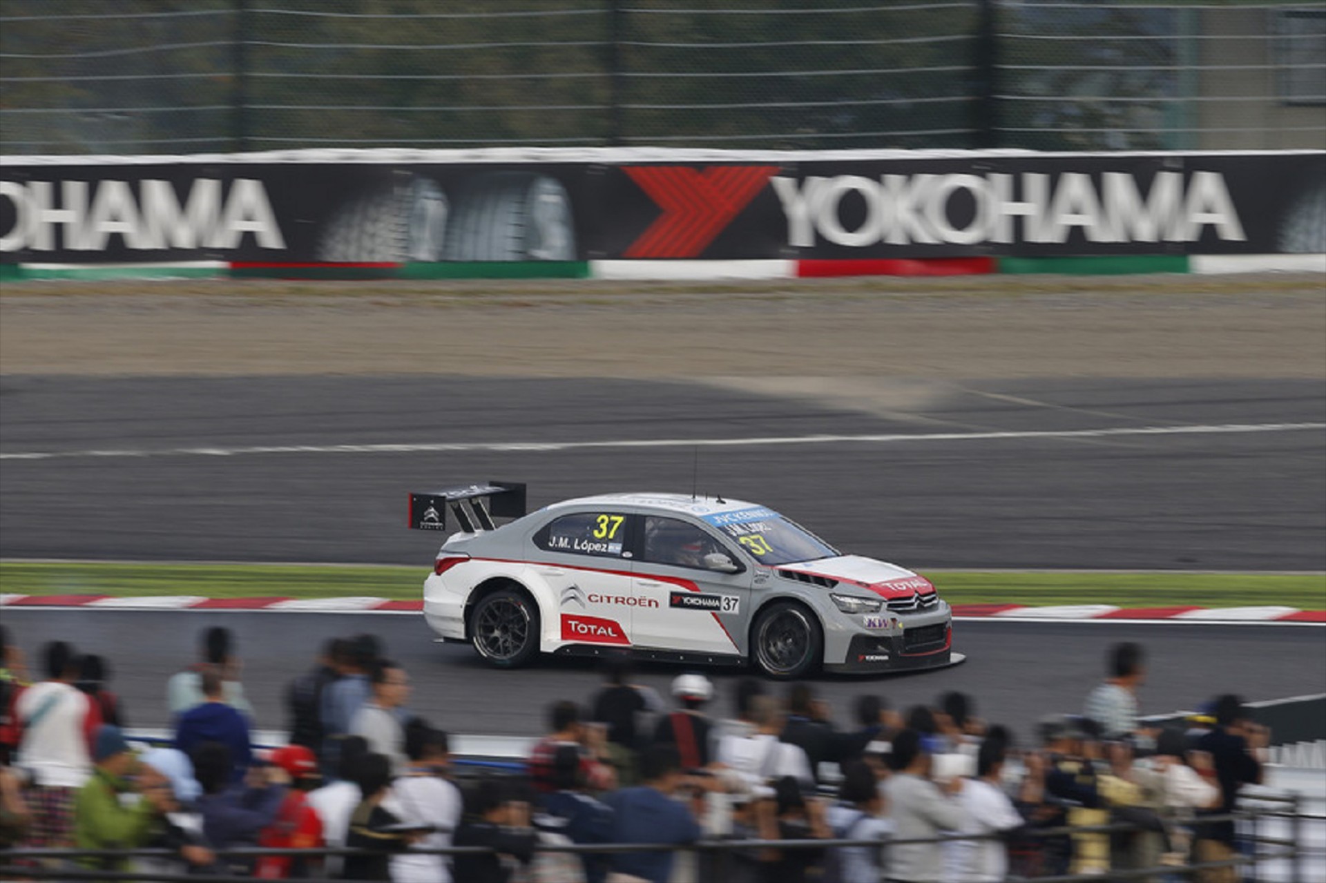 WTCC: Πρωταθλητής ο Lopez