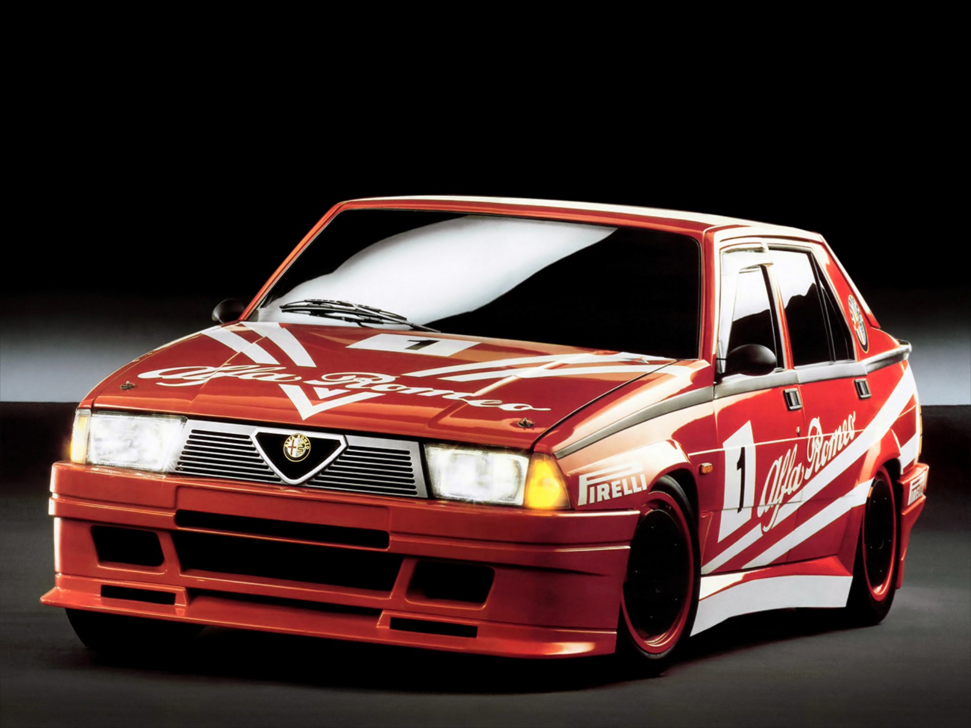 Alfa Romeo 75 1,8i Turbo Evolutione: Τέλος εποχής
