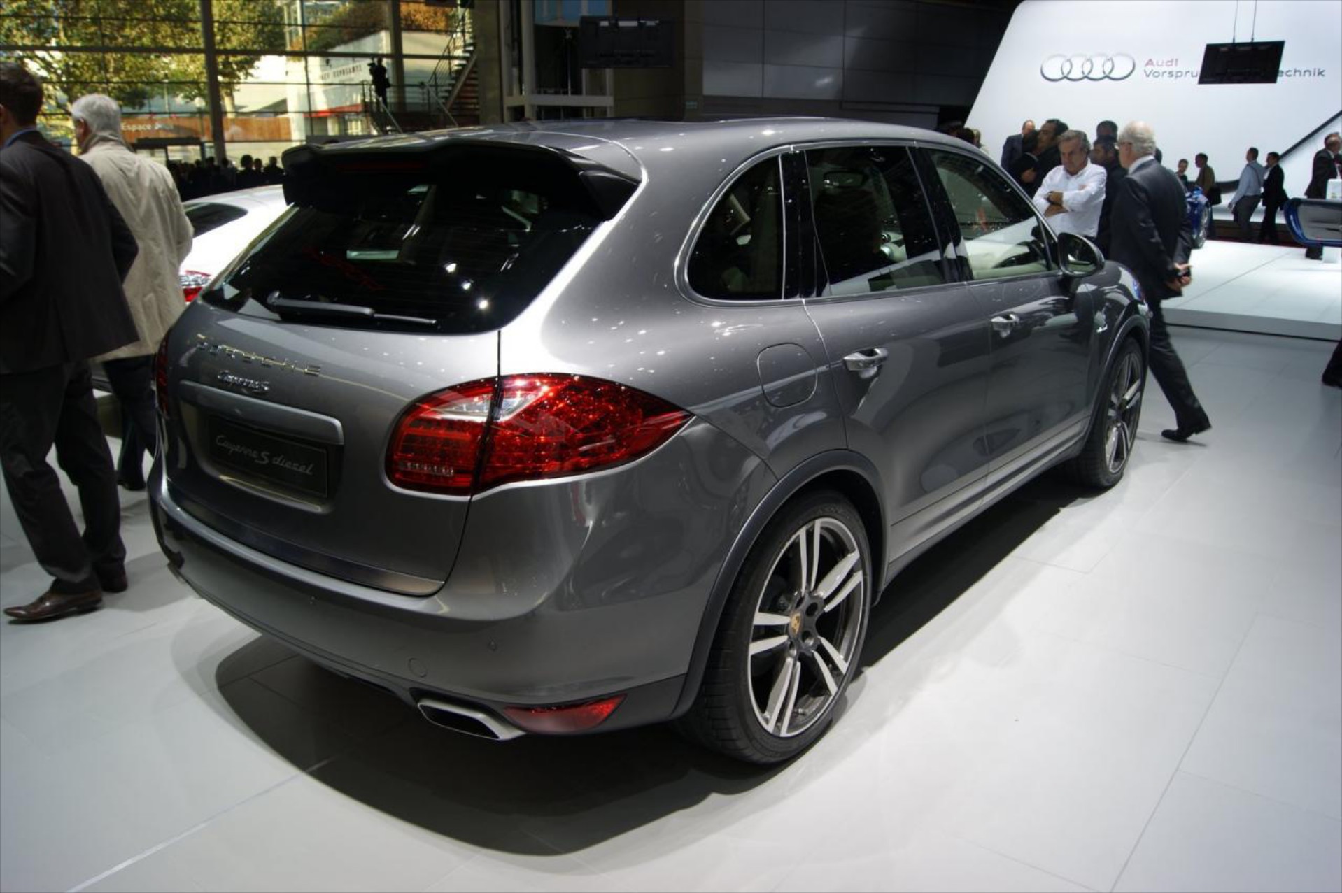 Νέα Porsche Cayenne S Diesel V8
