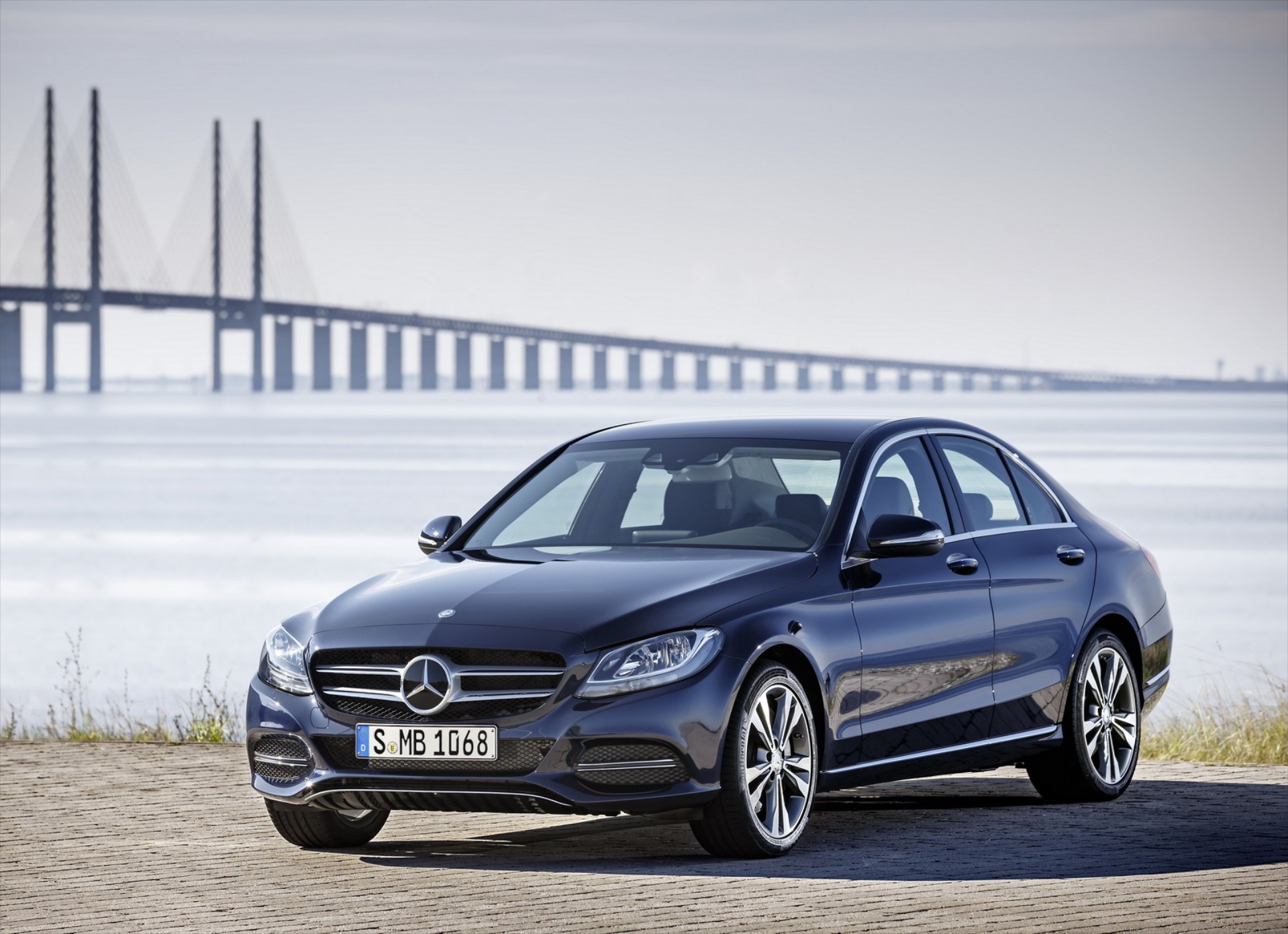 Βροχή plug-in hybrid μοντέλων από τη Mercedes-Benz