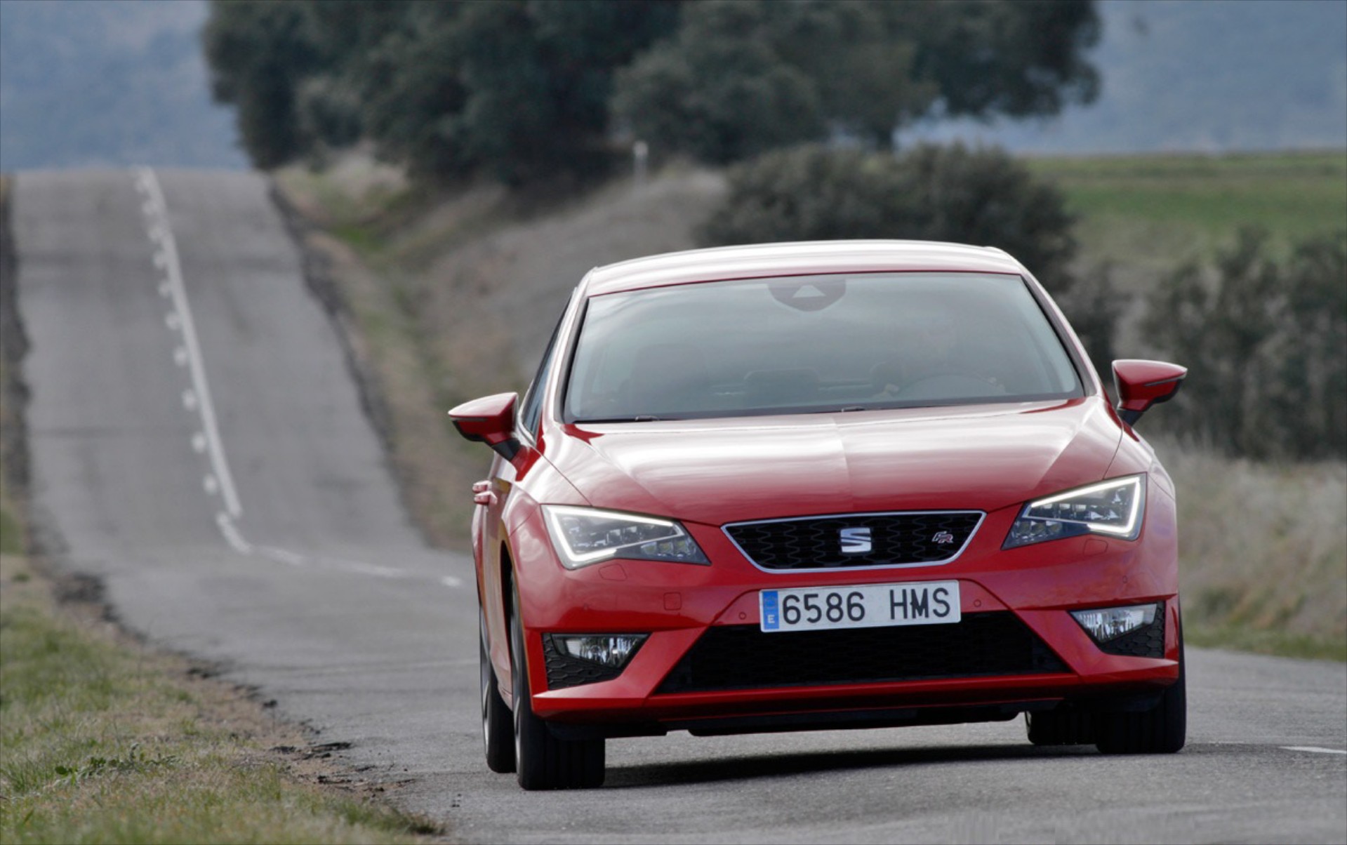 ΔΟΚΙΜΑΖΟΥΜΕ SEAT Leon 2.0D FR