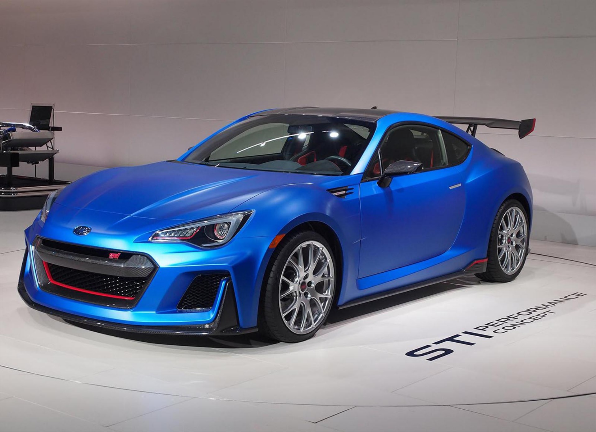 Subaru STI Performance concept