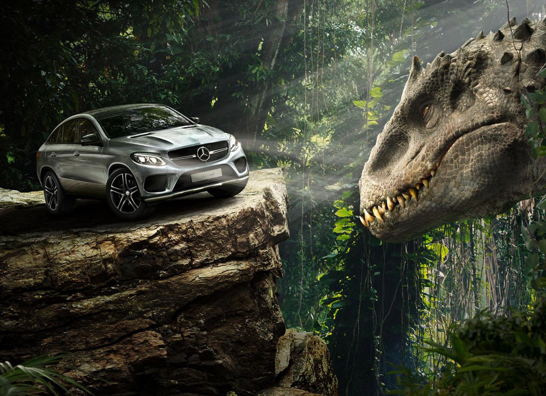 H GLE Coupe στη νέα ταινία Jurassic World (VIDEO)
