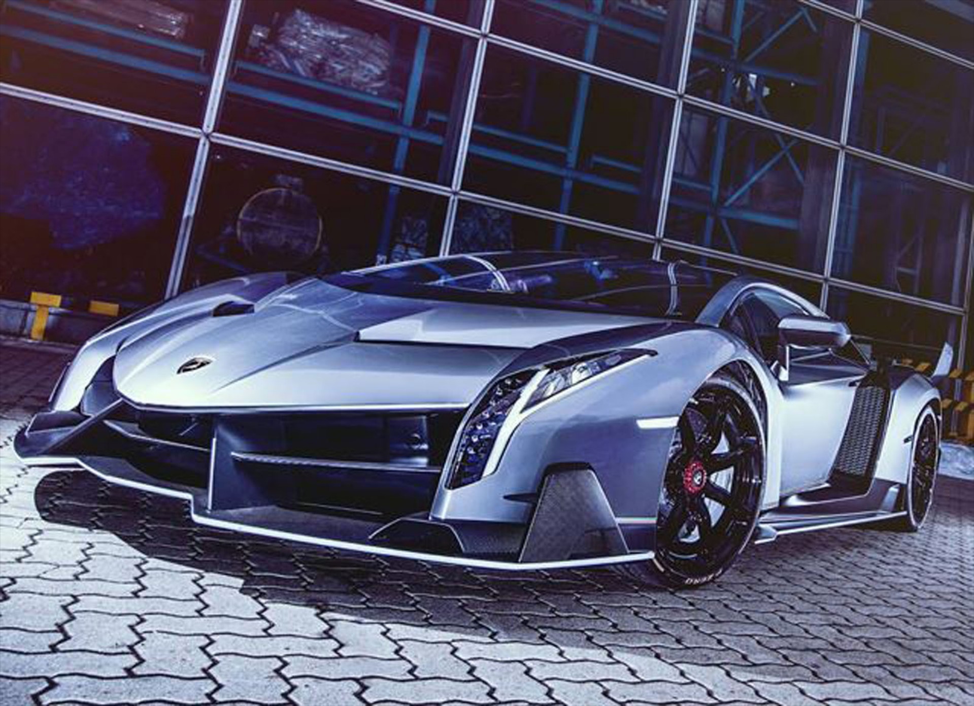 10 αυτοκίνητα που αγοράζεις με το… τζόκερ