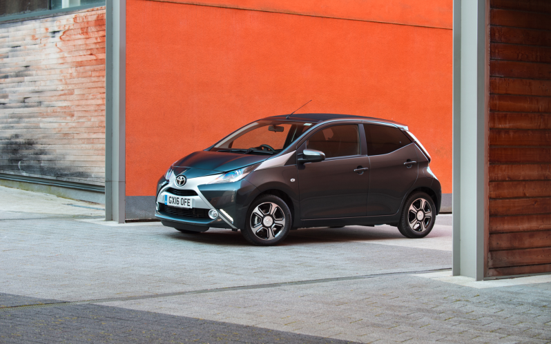 AYGO 5d 1.0 X- Cool