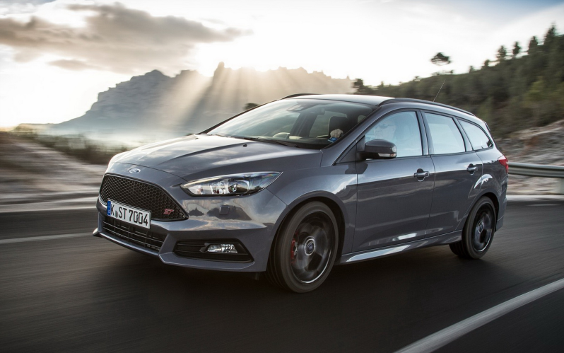 FOCUS ST SW 2.0Τ ST2