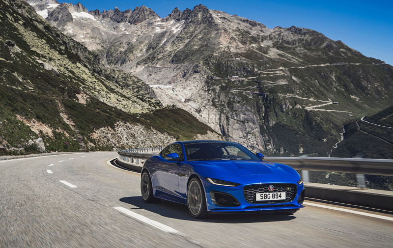 F-TYPE COUPE P300 Auto R-Dynamic