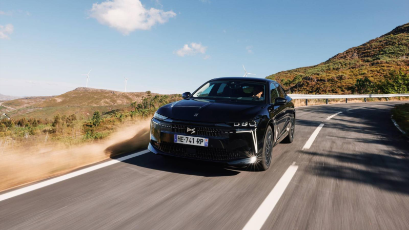 N04 Hybrid 145hp Auto Jules Verne 