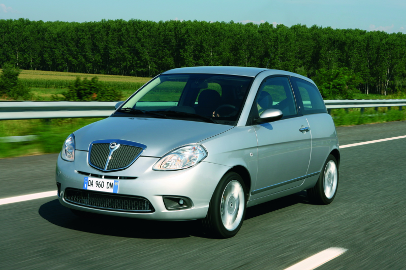 YPSILON 1.4 16v Oro YPSILON 1.4 16v Oro
