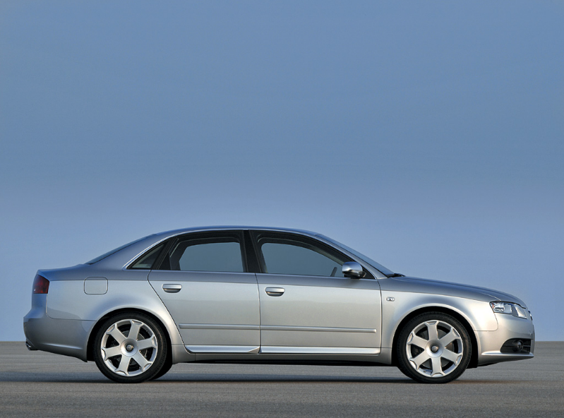 A4 2.0 FSI A4 2.0 FSI
