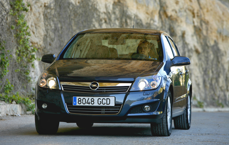 ASTRA SEDAN 1.6 Cosmo ASTRA SEDAN 1.6 Cosmo