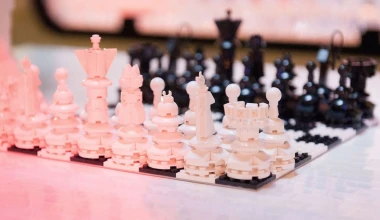 Ένα τροχόσπιτο Lego… σε πραγματικές διαστάσεις