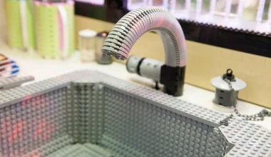 Ένα τροχόσπιτο Lego… σε πραγματικές διαστάσεις