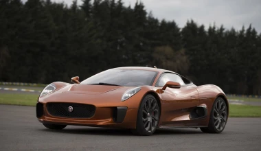 VIDEO: Ο Massa οδηγεί τη Jaguar του James Bond