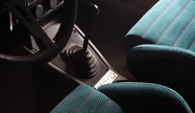 Μια συλλεκτική Lancia Delta HF Martini στο «σφυρί»