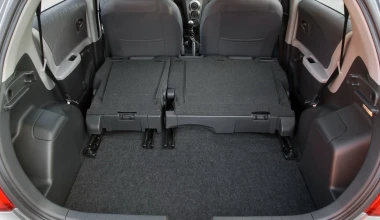 Toyota Yaris 1.33 5d Sol - 2010