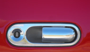 ΟΔΗΓΟΥΜΕ Mazda MX-5 : The best (*)