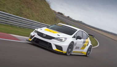 Το Opel Astra στο Touring Car Racing (video)