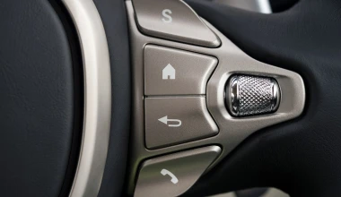 DB11: Η Aston Martin στα καλύτερά της (video)