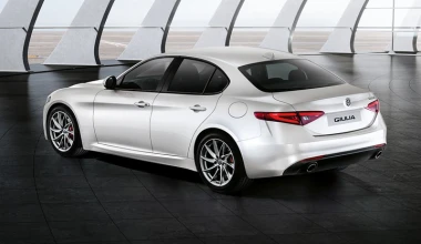 Η «απλή» Alfa Romeo Giulia στη Γενεύη