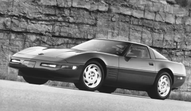 Chevrolet Corvette: 60 χρόνια σε φωτο-video