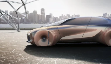 BMW Vision Next 100 concept (videos)