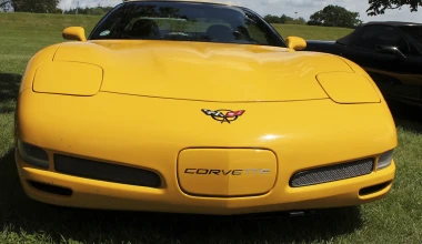 Chevrolet Corvette: 60 χρόνια σε φωτο-video