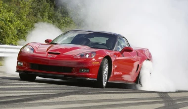 Chevrolet Corvette: 60 χρόνια σε φωτο-video